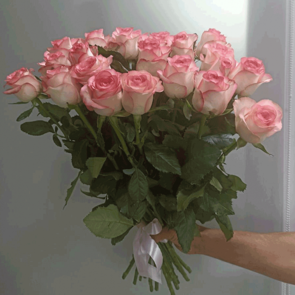 21 нежно-розовая роза, лента в Джанкое