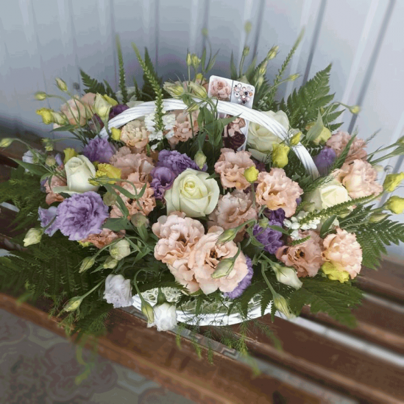 Композиция в корзине &quot;Симфония&quot; в Джанкое