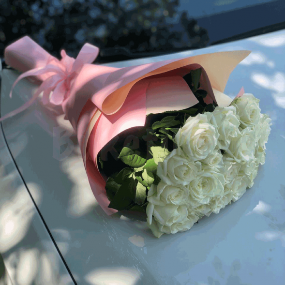 15 белых роз, лента в Джанкое