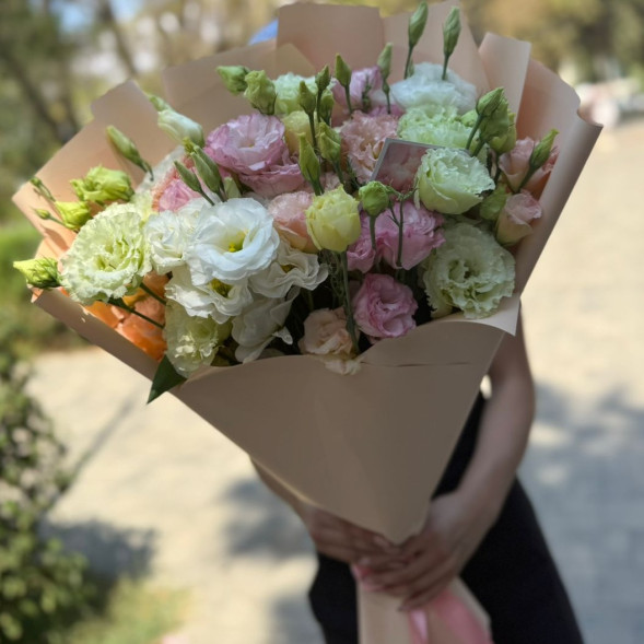 Букет из эустом Летнее утро в Джанкое